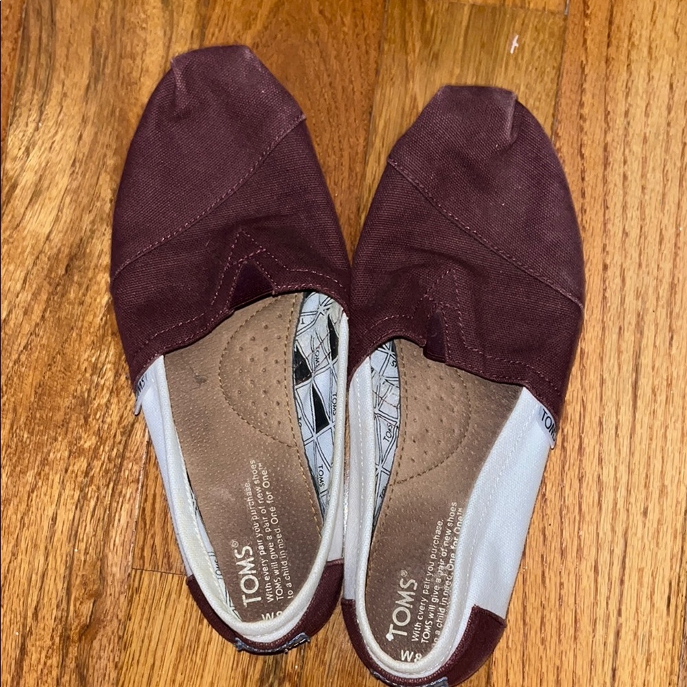 Toms Maroon Flats Comfortable Canvas Loafers